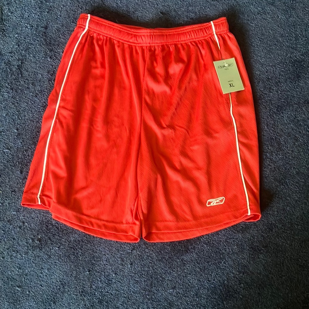 Men’s Brand New Reebok Shorts - XL